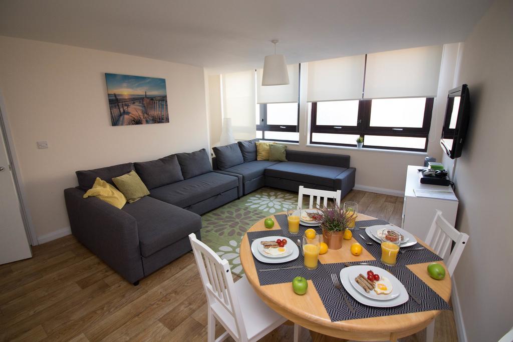 Castle Point Apartments Southampton Premier Lodge Exterior foto